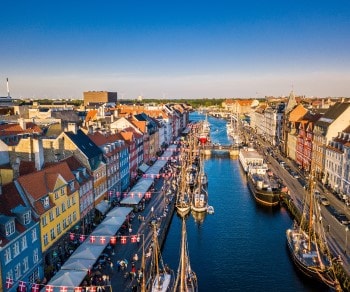 boats in a Copenhagen canal